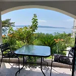 Bratus Apartment