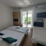 Bratus