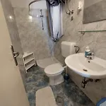 Bratus Apartment *