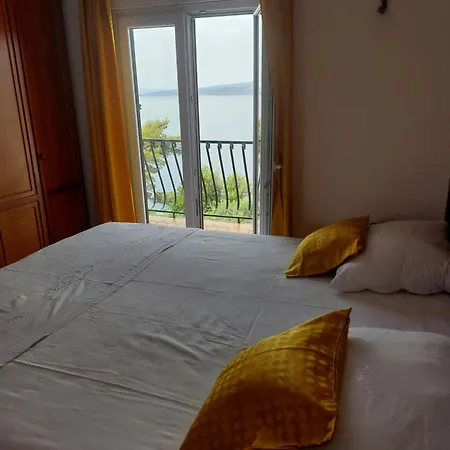 Apartment Bratus Promajna