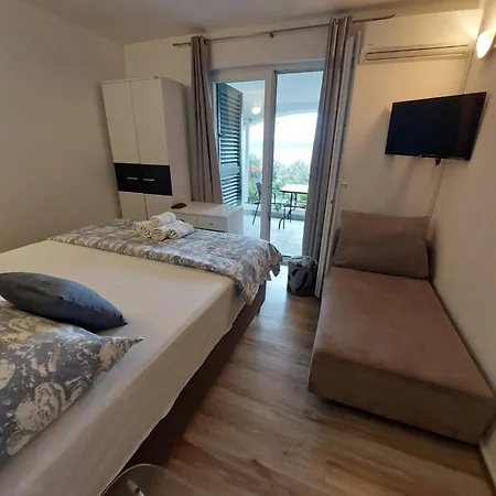 Apartment Bratus Promajna