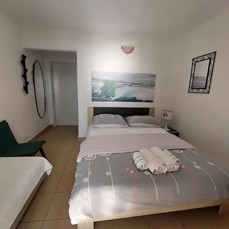 Bratus * Promajna