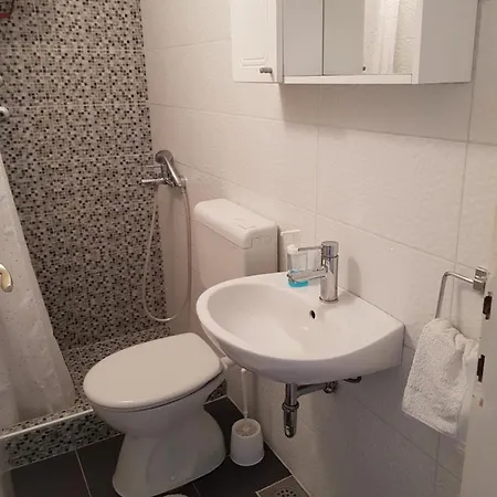 Apartment Bratus Promajna