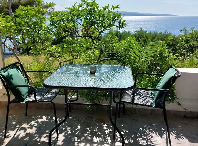 Bratus Apartman Promajna