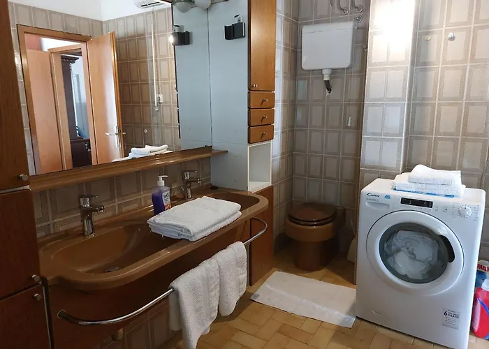 Bratus Apartman Promajna