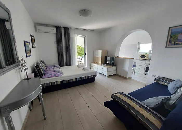 Apartman Bratus