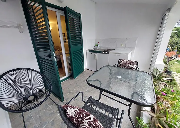 Apartman Bratus